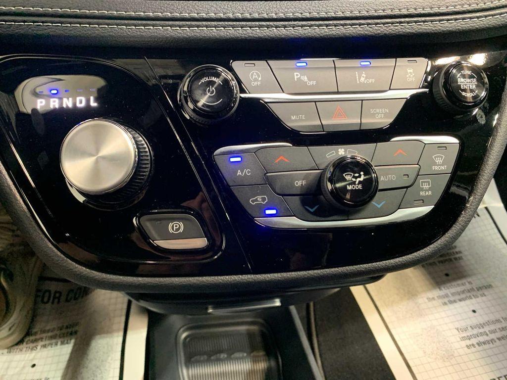 new 2025 Chrysler Pacifica car, priced at $45,440