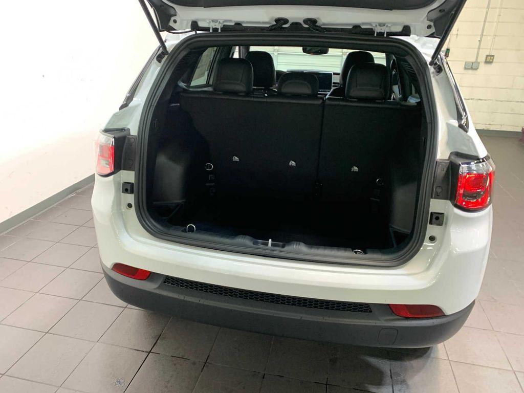 new 2026 Jeep Compass car, priced at $31,090