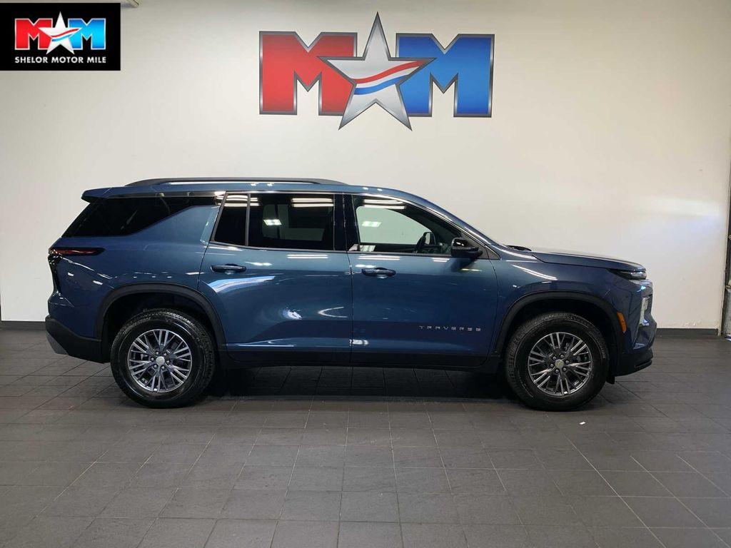 new 2026 Chevrolet Traverse car, priced at $45,788