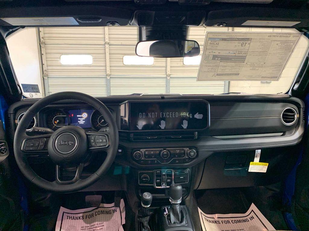 new 2025 Jeep Gladiator car, priced at $48,205