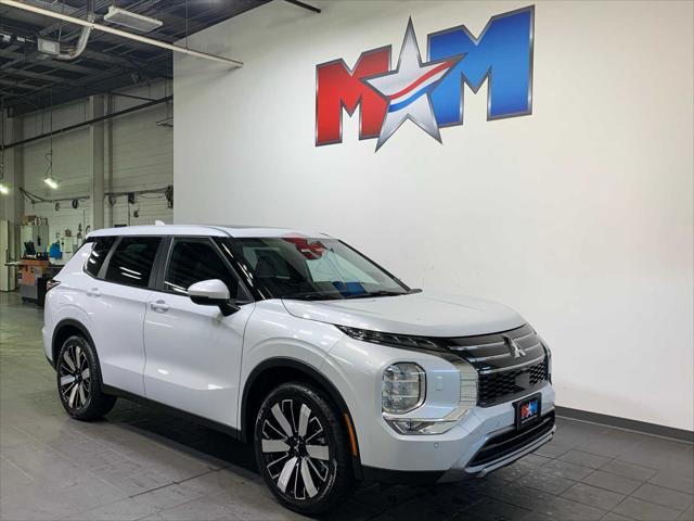 new 2025 Mitsubishi Outlander car, priced at $40,505
