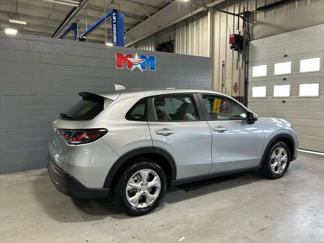 new 2025 Honda HR-V car, priced at $28,295