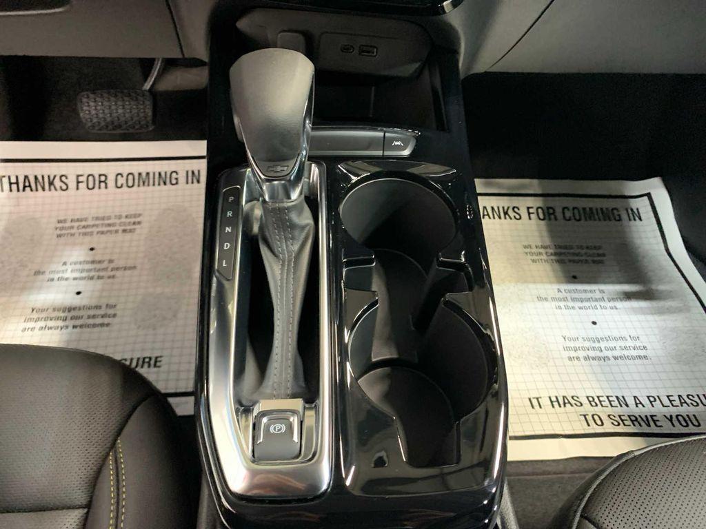 new 2025 Chevrolet Trax car, priced at $26,704