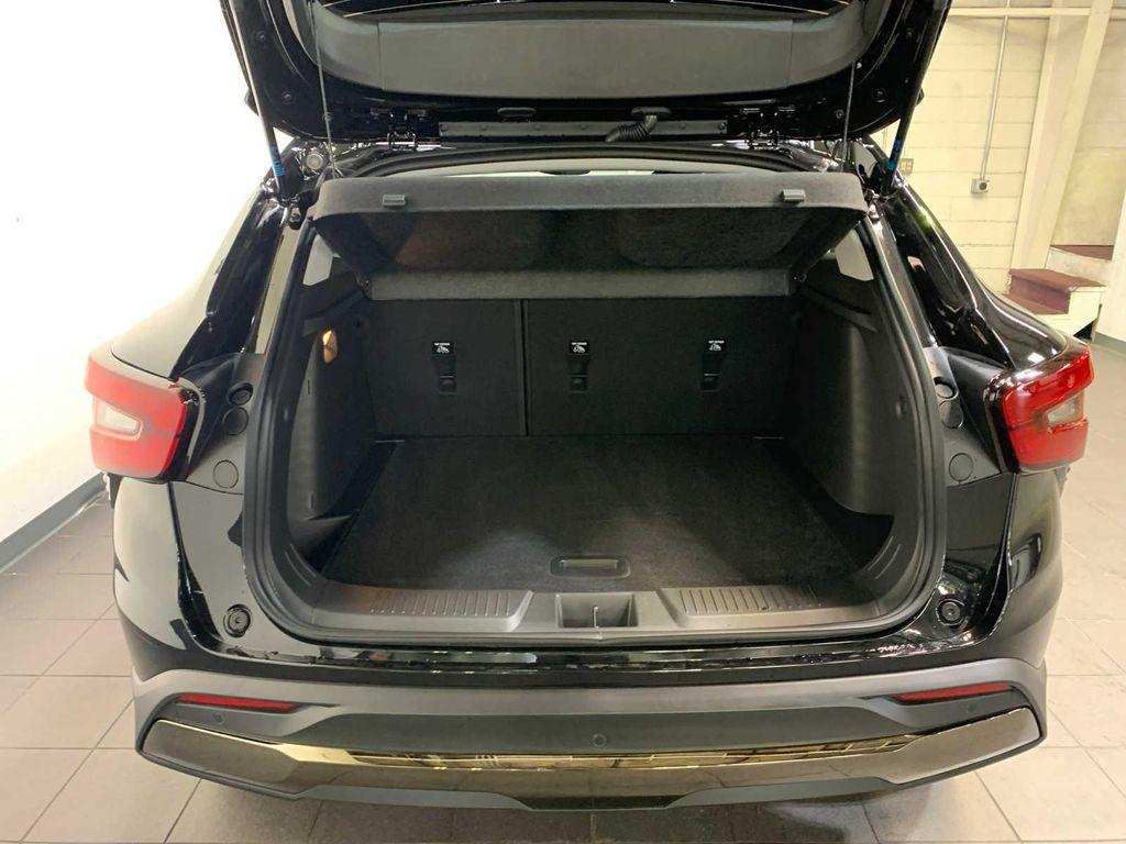 new 2025 Chevrolet Trax car, priced at $26,704