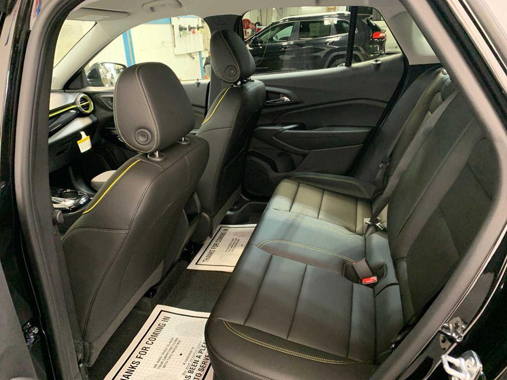 new 2025 Chevrolet Trax car, priced at $26,704