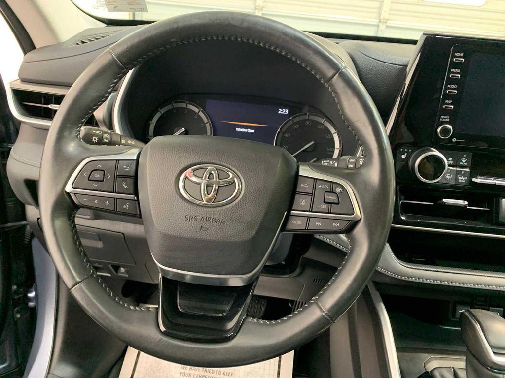 used 2021 Toyota Highlander car, priced at $33,795