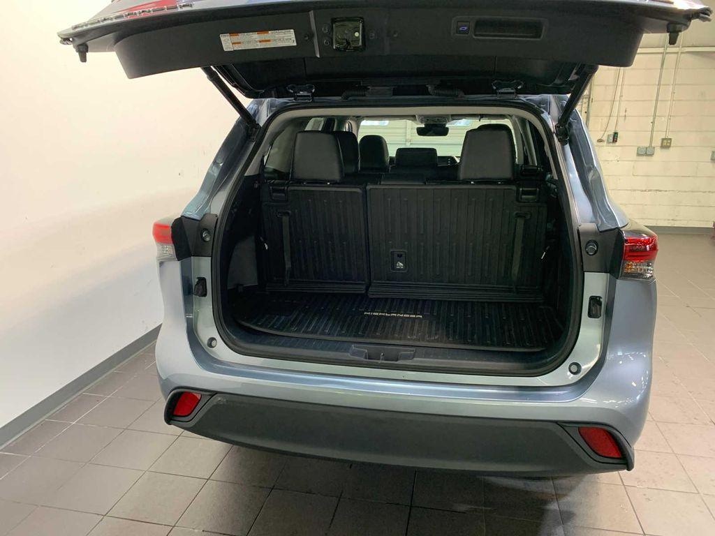 used 2021 Toyota Highlander car, priced at $33,795