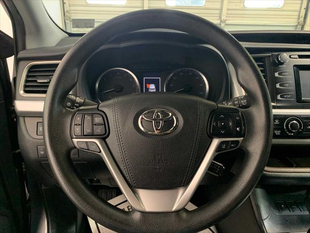 used 2019 Toyota Highlander car, priced at $28,489