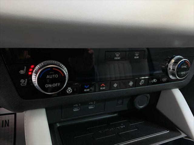 new 2025 Mitsubishi Outlander car, priced at $42,115