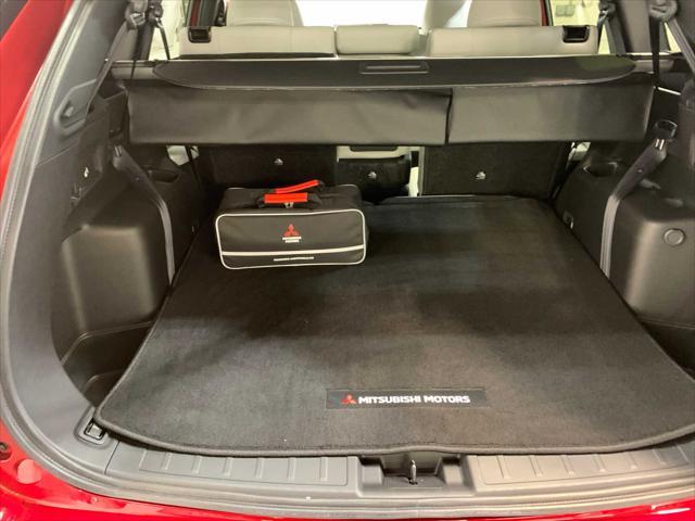 new 2025 Mitsubishi Outlander car, priced at $42,115