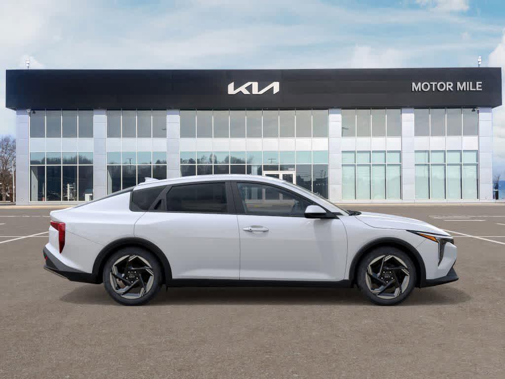new 2025 Kia K4 car, priced at $25,038