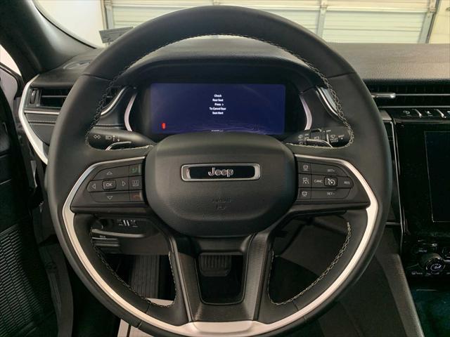 used 2024 Jeep Grand Cherokee car, priced at $35,989