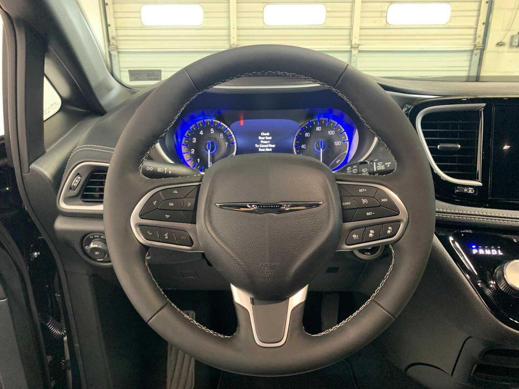 new 2026 Chrysler Pacifica car, priced at $43,060