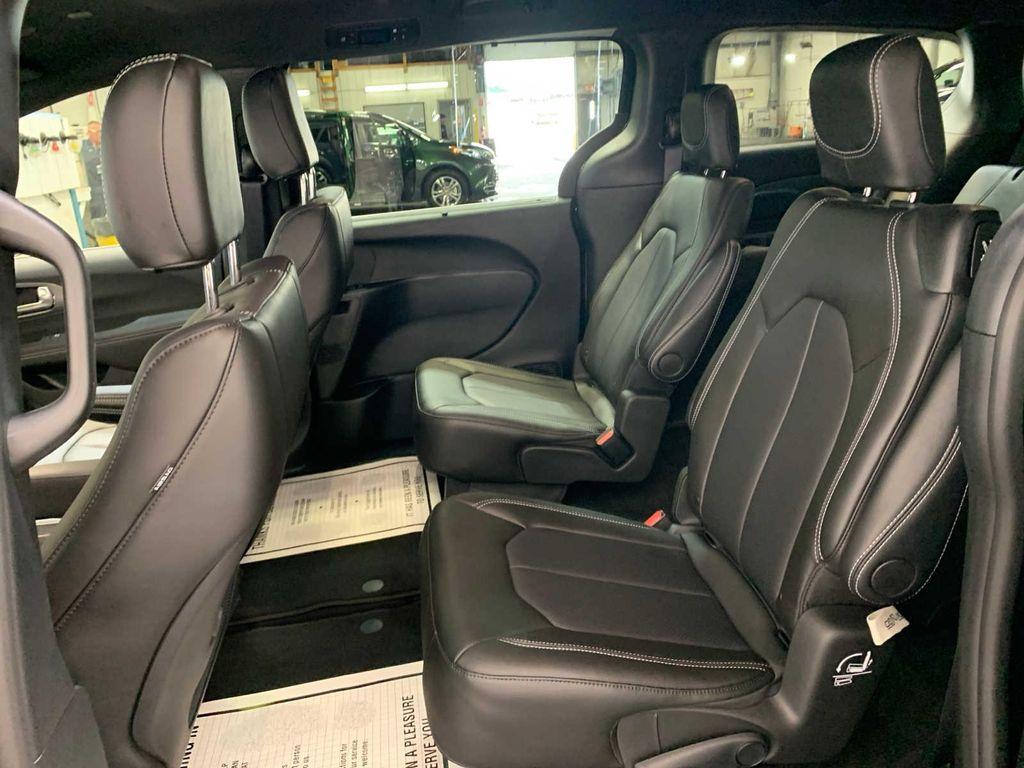 new 2026 Chrysler Pacifica car, priced at $43,060