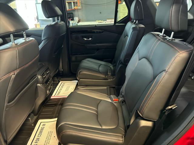 new 2025 Honda Pilot car, priced at $51,305