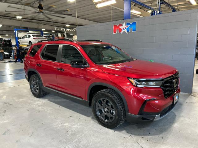 new 2025 Honda Pilot car, priced at $51,305
