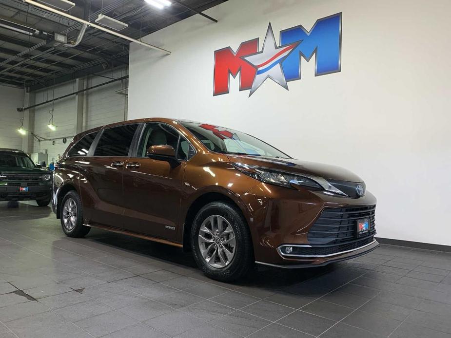 used 2021 Toyota Sienna car, priced at $35,988