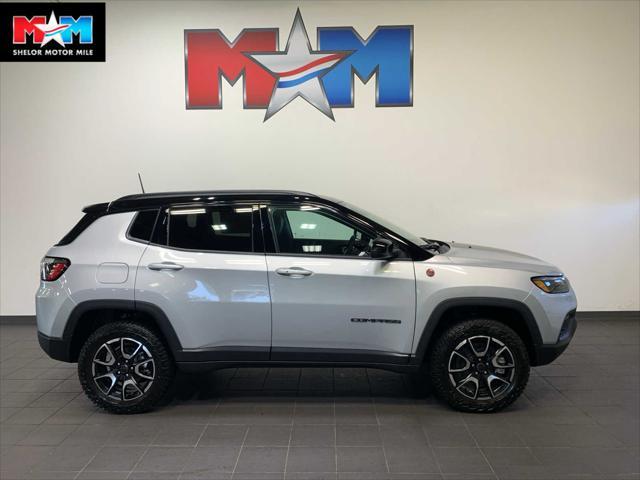 new 2025 Jeep Compass car, priced at $36,760