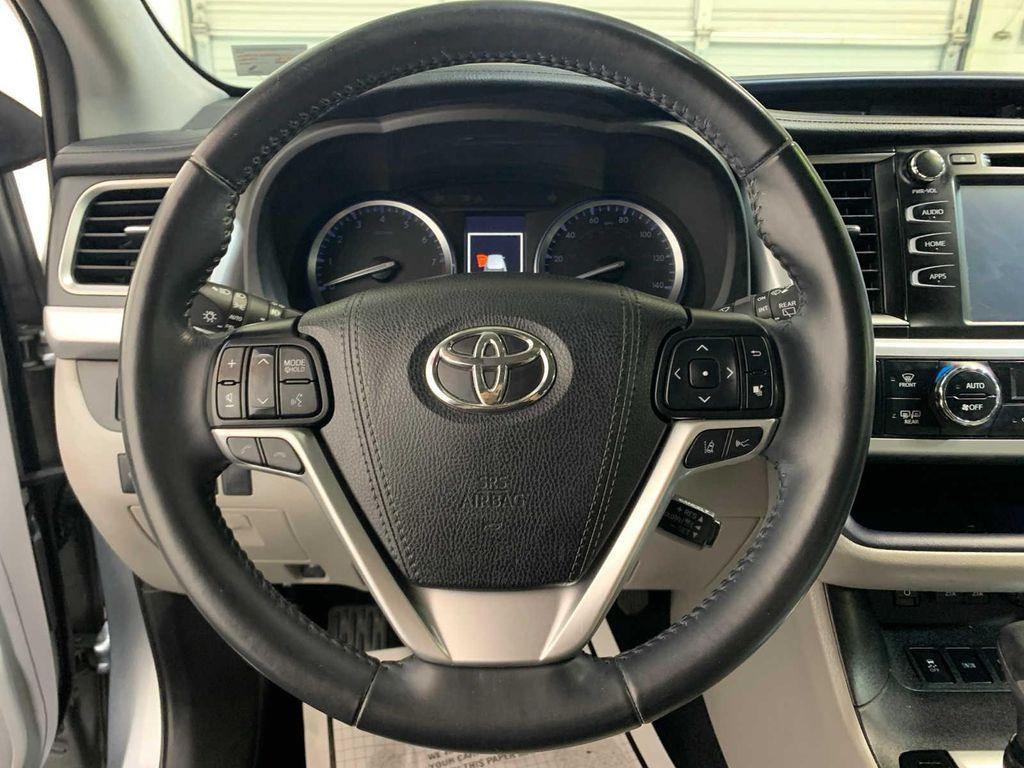 used 2019 Toyota Highlander car, priced at $34,989