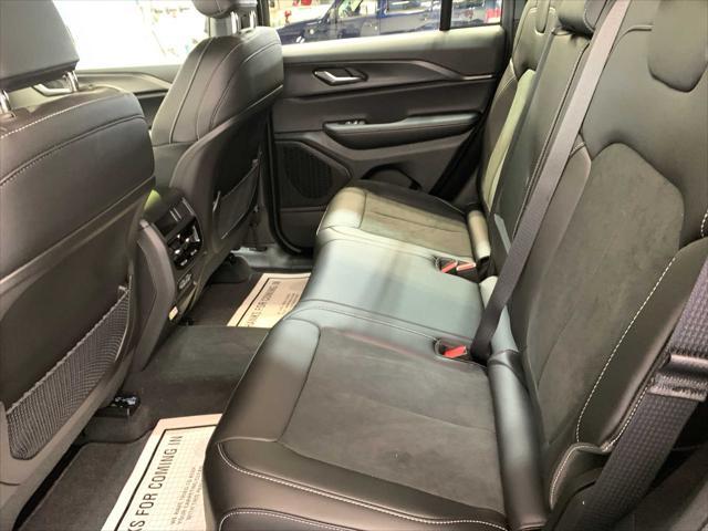 new 2025 Jeep Grand Cherokee car, priced at $46,225