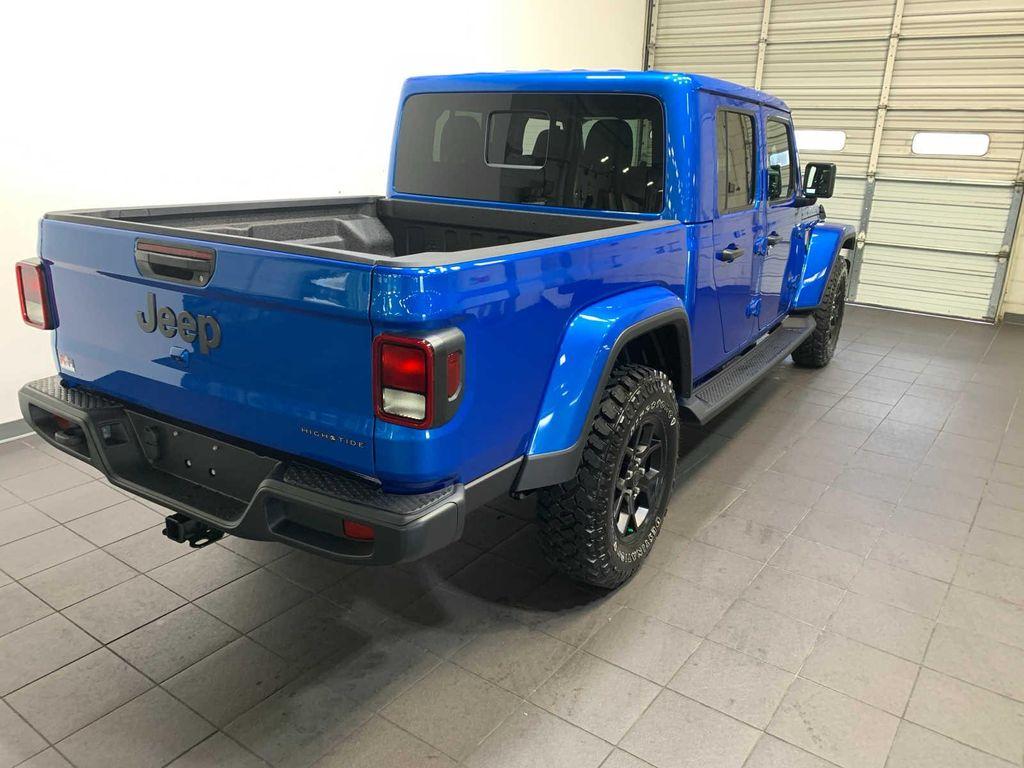 new 2025 Jeep Gladiator car, priced at $47,905