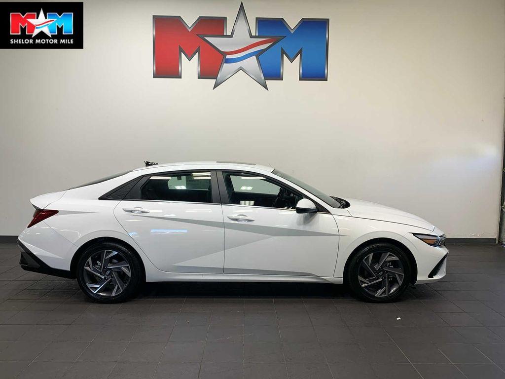 new 2025 Hyundai ELANTRA HEV car, priced at $30,967