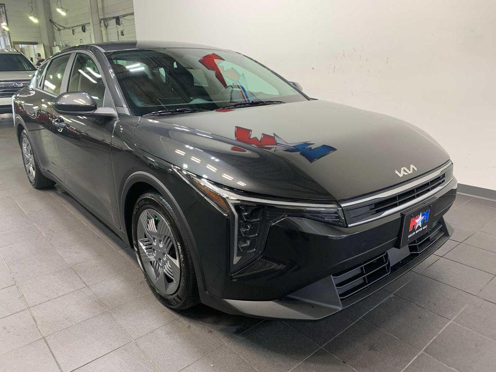 new 2025 Kia K4 car, priced at $22,925