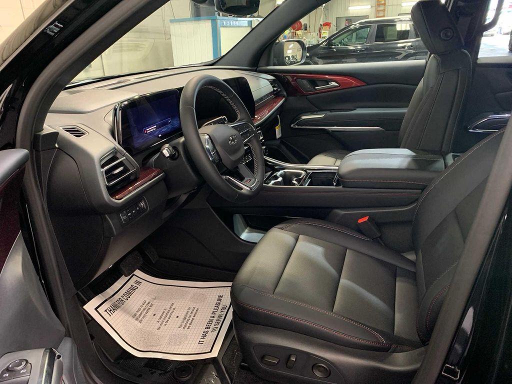 new 2026 Chevrolet Traverse car, priced at $53,945