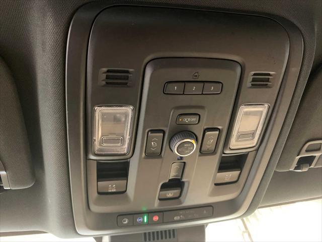 used 2024 Chevrolet Tahoe car, priced at $71,989