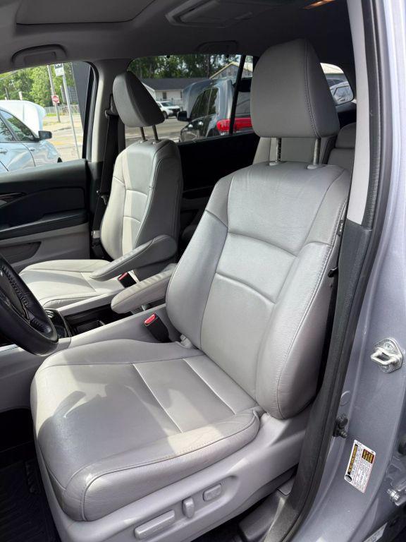 used 2017 Honda Pilot car, priced at $22,800
