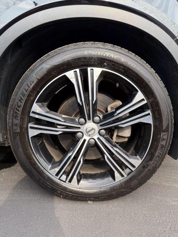 used 2019 Volvo XC40 car, priced at $22,900