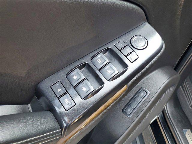 used 2019 GMC Yukon car, priced at $35,990