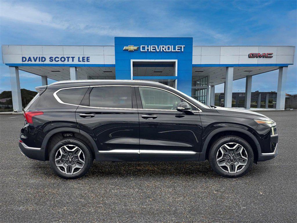 used 2023 Hyundai Santa Fe car, priced at $23,990