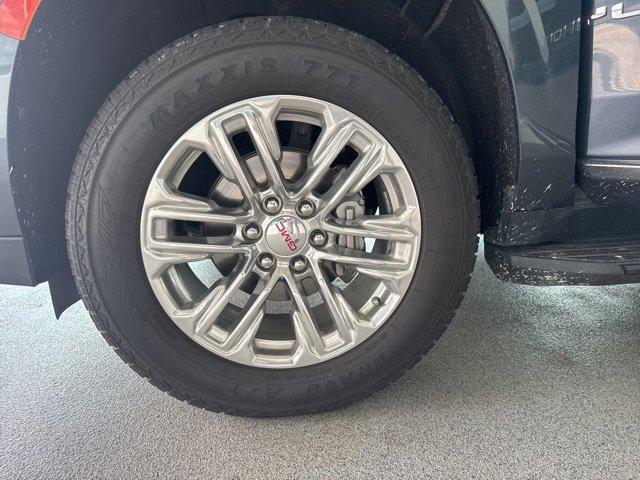 used 2021 GMC Yukon car, priced at $46,990