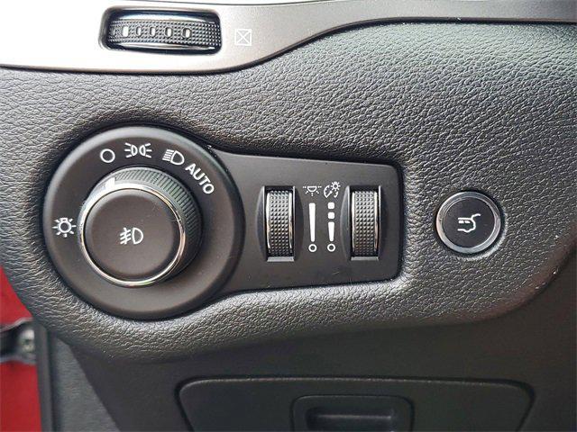 used 2019 Jeep Cherokee car, priced at $16,490