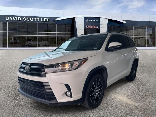 used 2017 Toyota Highlander car, priced at $20,990