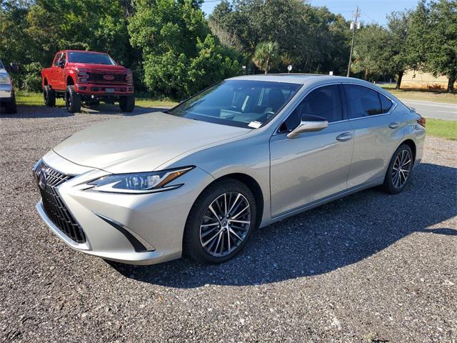 used 2022 Lexus ES 300h car, priced at $33,490