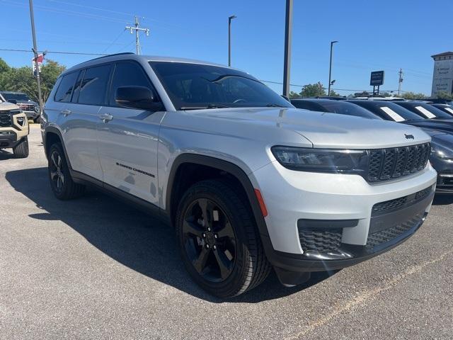used 2022 Jeep Grand Cherokee L car, priced at $34,590