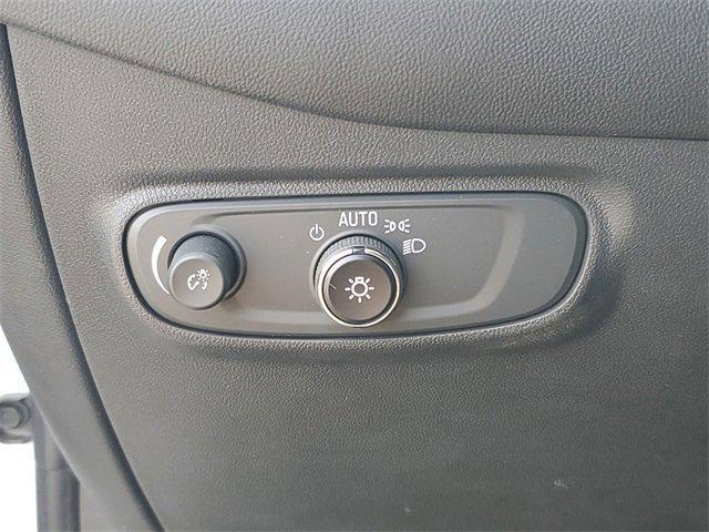 used 2022 Chevrolet Equinox car, priced at $24,490
