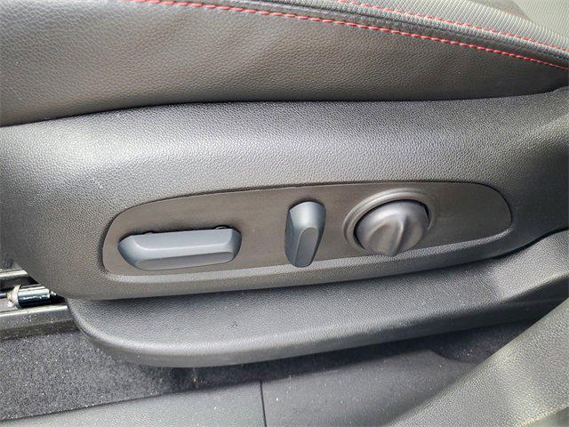 used 2022 Chevrolet Equinox car, priced at $24,490