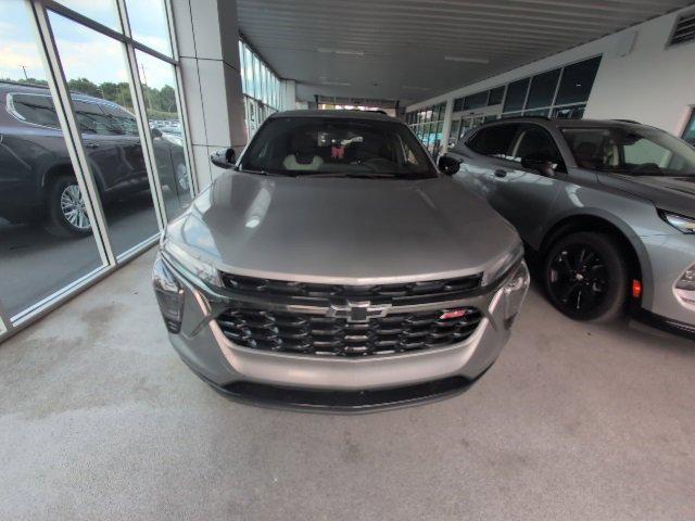 used 2025 Chevrolet Trax car, priced at $24,990