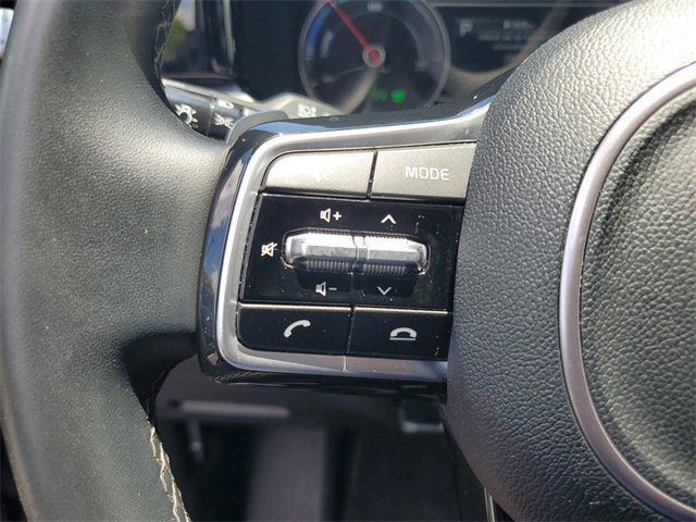 used 2023 Kia Sorento Hybrid car, priced at $31,990