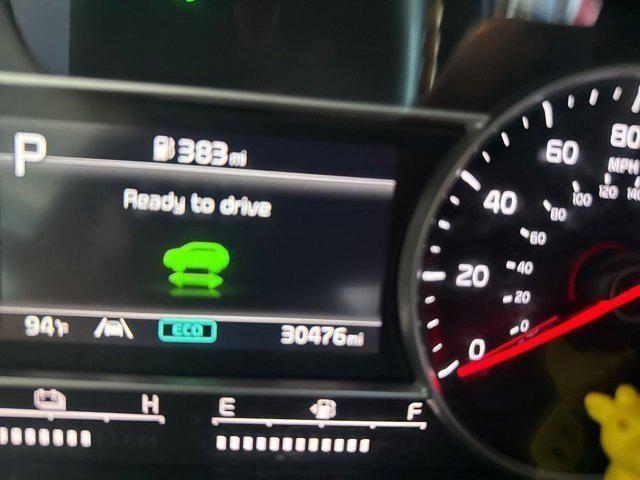 used 2023 Kia Sorento Hybrid car, priced at $29,990