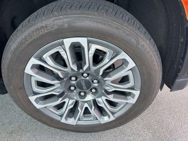 used 2024 GMC Yukon XL car, priced at $91,990