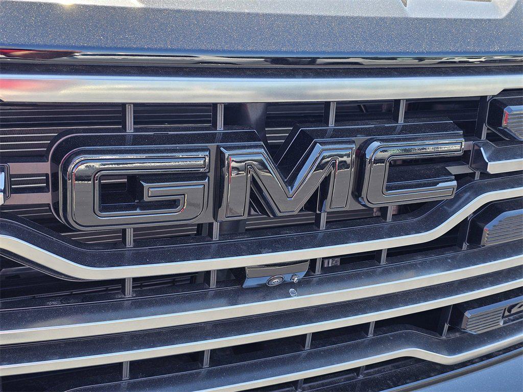 new 2025 GMC Sierra 1500 car, priced at $83,373
