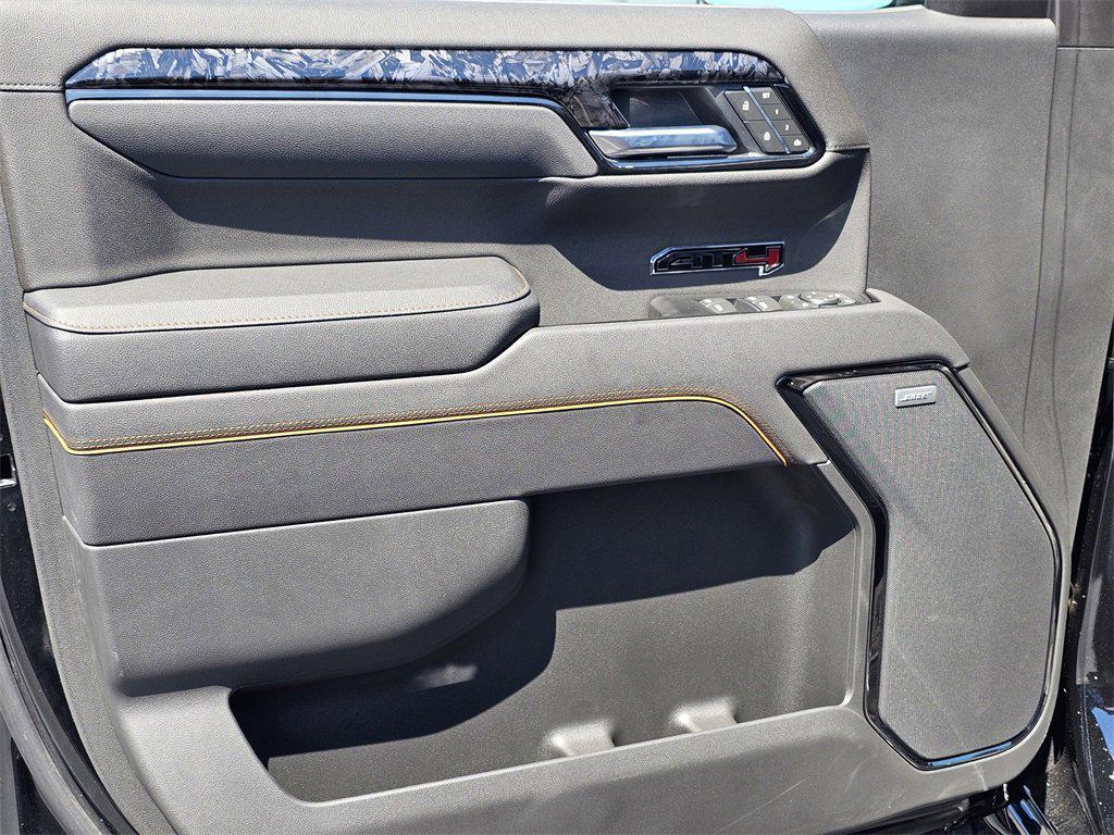 new 2025 GMC Sierra 1500 car, priced at $83,373