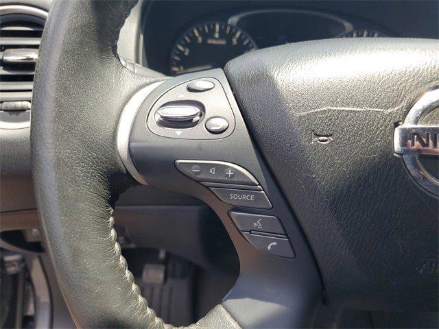 used 2020 Nissan Pathfinder car, priced at $15,290