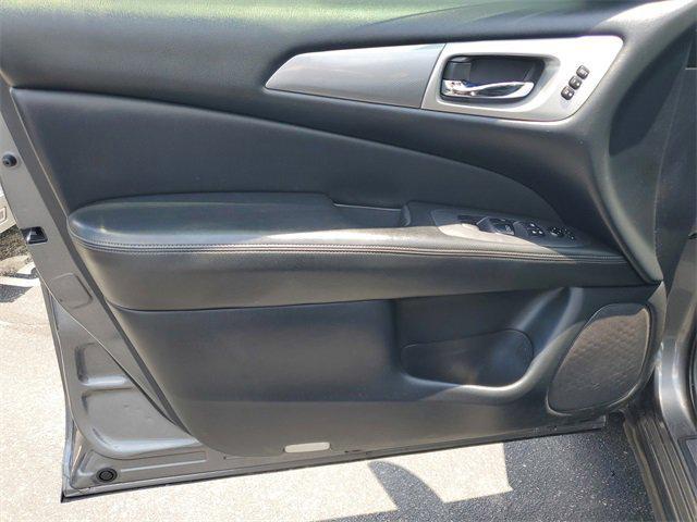 used 2020 Nissan Pathfinder car, priced at $15,290