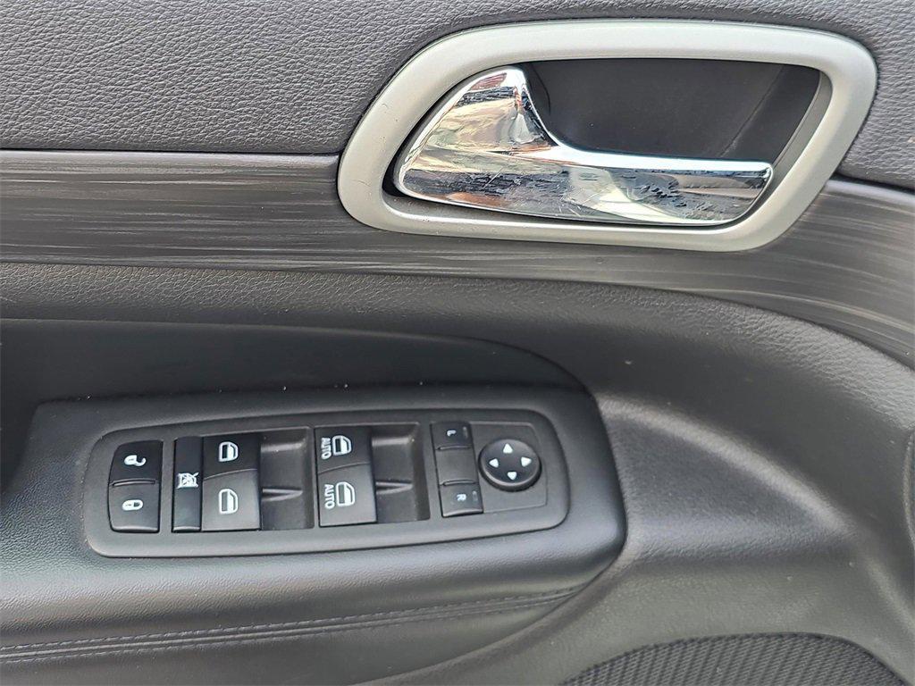 used 2021 Jeep Grand Cherokee car, priced at $23,990