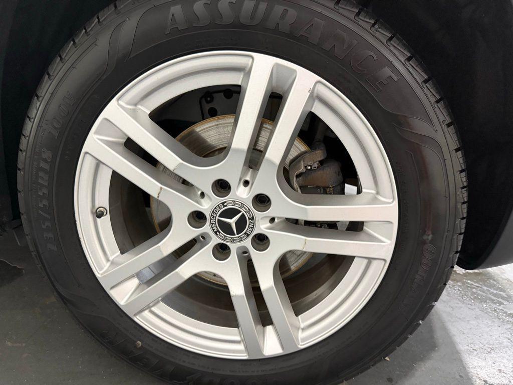 used 2020 Mercedes-Benz GLB 250 car, priced at $21,990